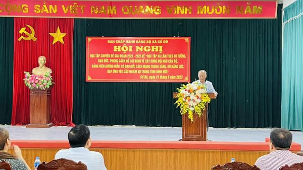 Sáng ngày 31/8/2023 BCH Đảng bộ xã Cổ Đô tổ chức hội nghị học tập, quán triệt, triển khai chuyên đề giai đoạn 2023 - 2025.